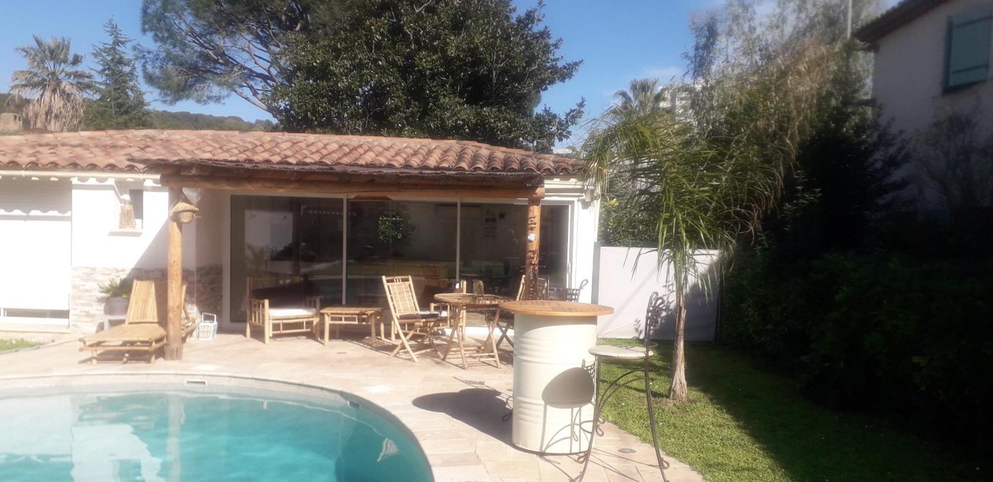 Logement Independant Au Calme Proche Toutes Commodites Et Transports เลอกันเนต์ ภายนอก รูปภาพ